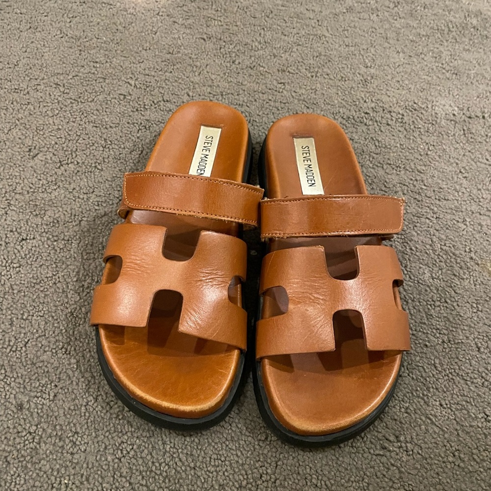 Steve Madden Tan Slide Sandals